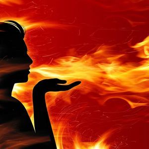 Meet your Posher, Carrie